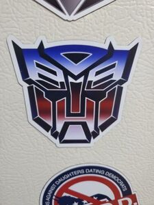 TRANSFORMERS MAGNETS ? AUTOBOT RETRO METALLIC COLOR **WORLDWIDE ? SHIPPING** 海外 即決