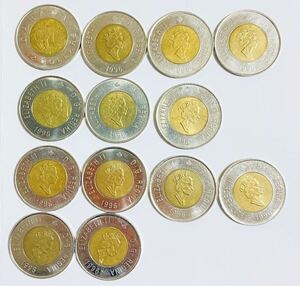 カナダ　古銭　2ドル硬貨　13枚セット(1996年)