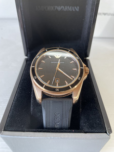 【美品】エンポリオアルマーニ EMPORIO ARMANI 腕時計 AR11101 メンズ ブラックダイアル デイト コレクション ファッション スポーツ
