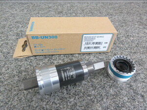 Shimano BB-UN300　68-110ｍｍ　スクエア/四角軸ボトムブラケット　未使用品