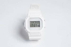 カシオ G-SHOCK FRAGMENT DESIGN DW-5600 5th 即決