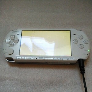 PSP3000　ホワイト　中古美品