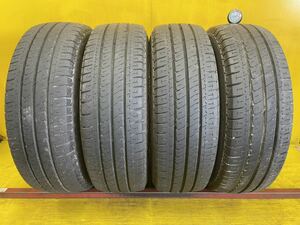 215/70R15C(109/107S)[商品番号5124]ミシュランAGILIS 2018年製4本セット