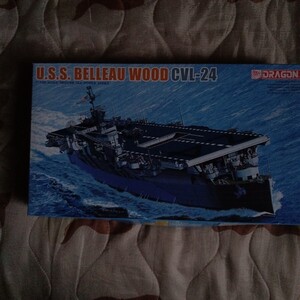 ドラゴン1/700 BELLEAU WOOD CVL-24 プラモデル 未組立