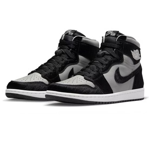 ☆NIKE WMNS AIR JORDAN 1 RETRO HIGH OG 黒/灰 25.5cm ナイキ ウィメンズ エア ジョーダン 1 レトロ ハイ オージー DZ2523-001