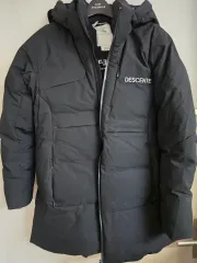 【雷市場（ポンジャン）商品韓国直送】 DESCENTE(デサント) 黒 ダウン ジャンパー (サイズ) 90 )