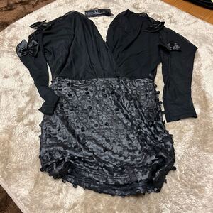 超お値打ち出品 小さめサイズ ボディーコンシャスなLady