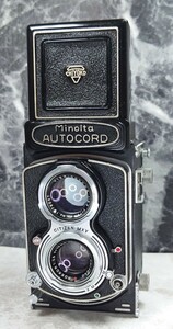 【終活コレクション整理】 MINOLTA AUTOCORD 二眼レフカメラ ROKKOR 75mm f3.5 搭載 各動作良好 スローOK レンズ光学良好 中判フィルム