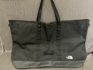 83 THE NORTH FACE ザ・ノース・フェイス メンズトートバッグ 縦約55cm横約93cmマチ約22cm 黒 ブラック アウトドア あ