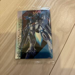 新品未開封　劇場版 機動戦士ガンダムSEED FREEDOM ガンダムシードフリーダム ウエハースカード ライジングフリーダムガンダム　N