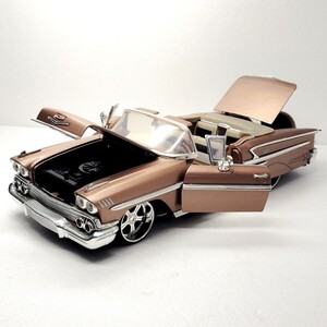 1/18 ギミック エンジン再現 改造 シボレー シェビー インパラ 1958 ローライダー Rowrider V8 アメ車 Chevy CHEVROLET Impala 1円 011323