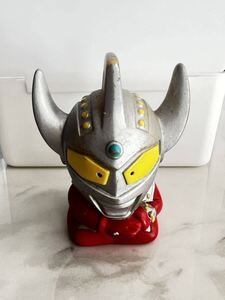 円谷プロ　YUTAKA ウルトラマンタロウ　貯金箱