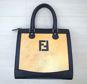 極美品 新品同様 使用数回 希少モデル FENDI フェンディ FFロゴ ハンドバッグ