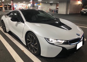 BMW i8 実働部品取り　