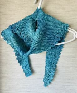 手編み☆春夏のオパール毛糸のストール　マフラー