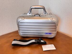 ★☆RIMOWA 928.16 TOPAS ピッコロ アルミニウム ミニアタッシュケース カメラケース リモワ ショルダー付き☆★