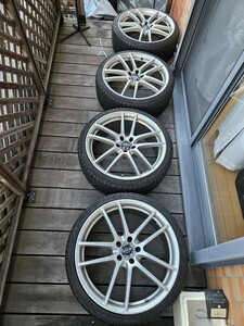 ４本セット PIAA 20インチ 8.5J +35 PCD112 accelera PHI 235/35R20 バリ山 2022年製タイヤ SUPER ROZZA MON アウディ BMW ベンツ 外車