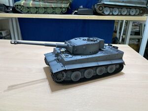 327　タイゲン　1/24　後期型タイガー1　（3841-11-L-G)　taigen　赤外線対戦、マズルブレーキフラッシュ　写真撮影のため開封済