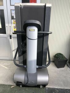 TECHNOGYM SPAZIO FORMA/テクノジム スパッツィオ フォルマ ランニングマシン/ルームランナー/フィットネス　動作確認済み。