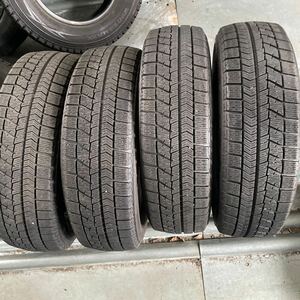 155/65R14 ブリヂストン ブリザック VRX 中古スタッドレスタイヤ ４本　2018年製　送料無料　　　残溝少なめ