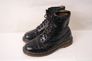 英国製ドクターマーチン UK6/24.5cm～25.0cm/8ホール クロコダイル ブーツ 黒 メンズ レディース drmartens イングランド 中古 dh2751