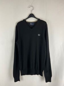 FRED PERRY Black Wool V Neck Knit ニット セーター Vネック ウール ブラック 長袖 トップス フレッドペリー