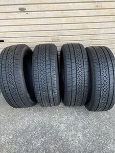 バリ山スタッドレス！４本！ピレリ215/50R17