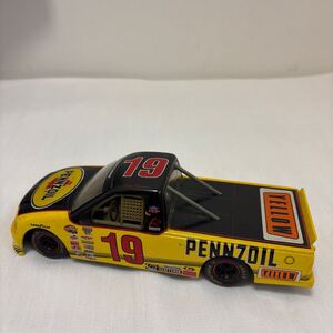 レーシングカー　RACING CHAMPIONS ペンゾイル 19 pennzoil ミニカー ford 1/24 当時物　1998年　模型車　