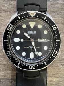 SEIKO セイコー 7548-7000 ダイバー クォーツ メンズ 腕時計 ブラック文字盤 デイデイト ラバーベルト 現状品