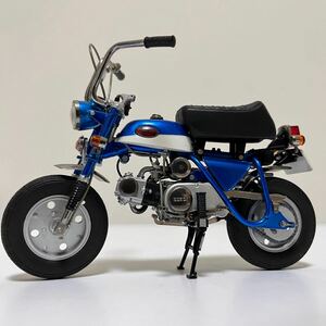 【絶版】 エブロ 1/10 ホンダ モンキー Z50Z HONDA