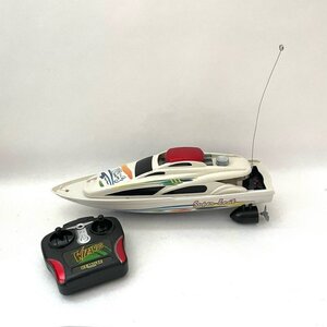 RACER BOAT レーサーボート ラジコンRC クルーザーボート 電池 単三電池 アンテナ 水上 船 おもちゃ ラジコンボート ディスプレイ