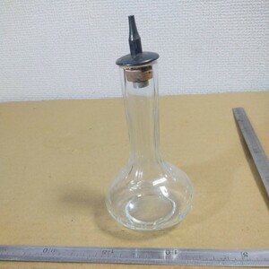 ビターズボトル 硝子工芸 カクテル用品 高さ約16㎝ 未チェック 詳細不明 ジャンク扱い アンティーク雑貨 インテリア雑貨 ガラス ビタース 