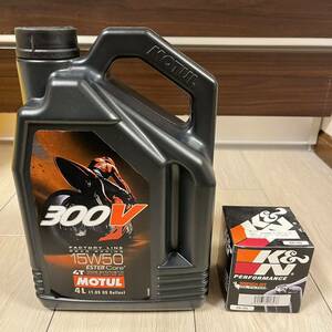 新品　MOTUL 300V 4T FACTORY LINE 15W-50 4L / K&N DUCATI用オイルフィルター KN-153付き