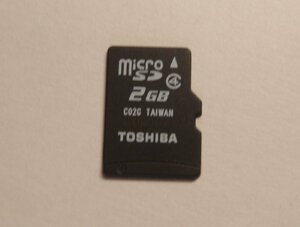 TOSHIBA 2GB microSDカード