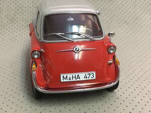 AUTOart 1/18 BMW600 イセッタ　 レッド×ホワイト　未展示品 　絶版希少