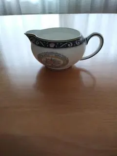 Wedgewoodクリーマー(ミルク入れ)