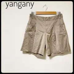 yangany　ハーフパンツ　光沢　ボトムス　パンツ　ショートパンツ　ブラウン