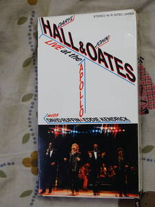 HALL & OATES LIVE AT THE APOLLO vhs