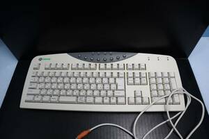 C2246 K　中古　ゲートウェイパソコンキーボード　SK-9920