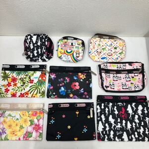 □48−2659 【卸売】 LeSportsac レスポートサック おまとめ レディース ポーチ 小物入れ Barbie バービー 花柄 刺繍 ハワイ 大量 軽量