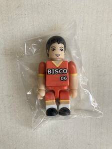 MEDICOM TOY Glico KUBRICK グリコマンとビスコ君 SOCCER PLAYER 未使用 メディコム トイ グリコ キューブリック サッカープレイヤー