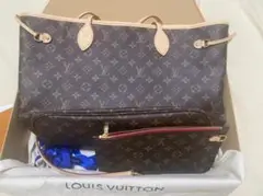 LOUIS VUITTON ルイヴィトントートバッグ