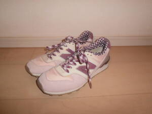 即決★USED★レディース　女性用★ニューバランス new balance　スニーカー　WR996CST★サイズ23.5センチ★薄紫　パープル