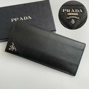 【極美品】PRADA プラダ 長財布 二つ折り 小銭入れ付き 札入れ カード入れ サフィアーノレザー シルバー金具 ブラック 黒 2MV836