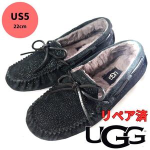 UGG【アグ】ダコタ ラメ☆ムートン 内ボア モカシン スリッポン 黒