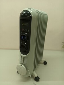 24＊11116■*稼働品■デロンギ DeLonghi RHJ45M0807-DG オイルヒーター　取扱説明書付き