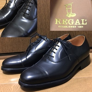 未使用 REGAL リーガル Y235 牛革 レザー キャップトゥ ストレートチップ 内羽根 ドレス ビジネスシューズ メンズ 25 EEE 黒 ブラック 本革