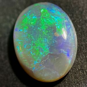 〔天然ブラックオパール0.943ct〕 U 9.18×7.28mm ルース 裸石 black opal 宝石 ジュエリー jewerly