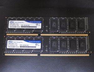 mem215 Team 2GB×2枚=4GB DDR3/PC3-10600 中古品