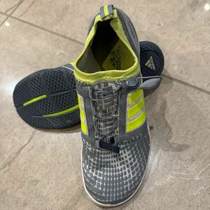 【美品】アディダス adidas 26cm 陸上 ランニングシューズ シューズ adipure